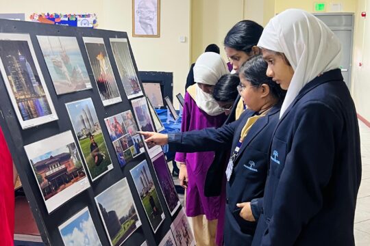 photography-exhibition-at-podar-pearl-school-al-dafna