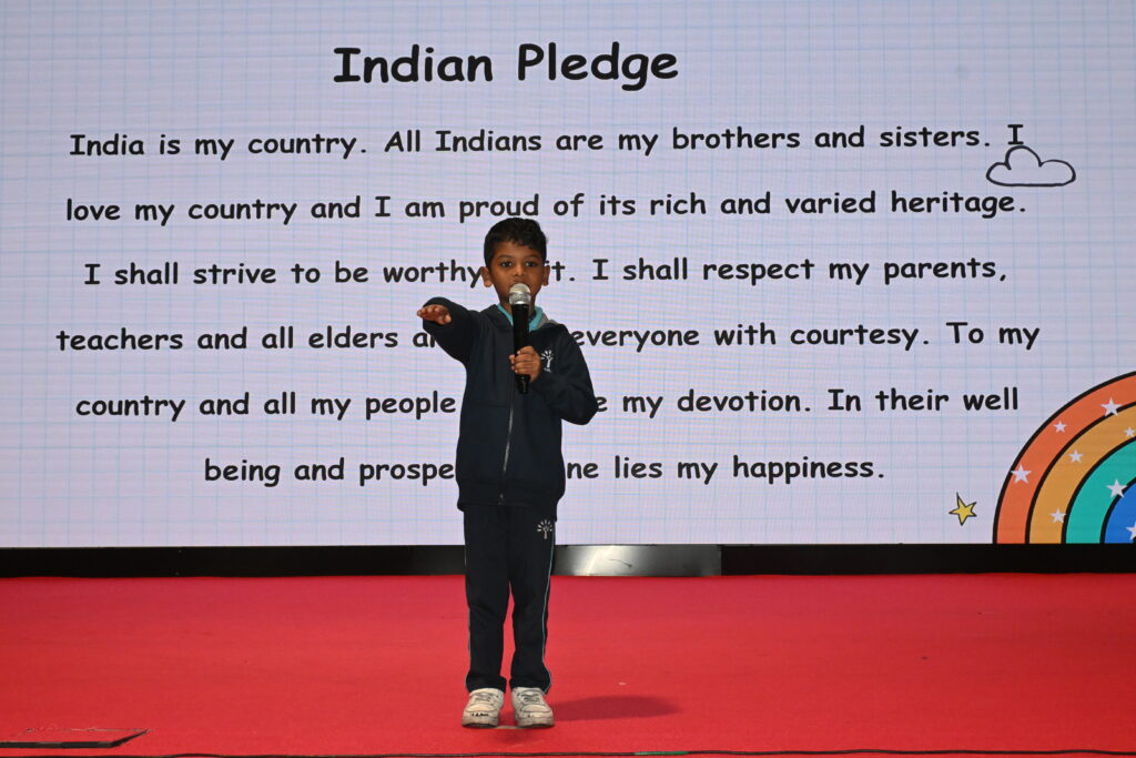 pledge-friendship-assembly-at-podar-pearl-school