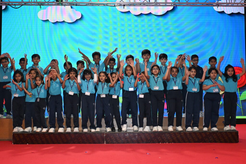 friendship-assembly-at-podar-pearl-school