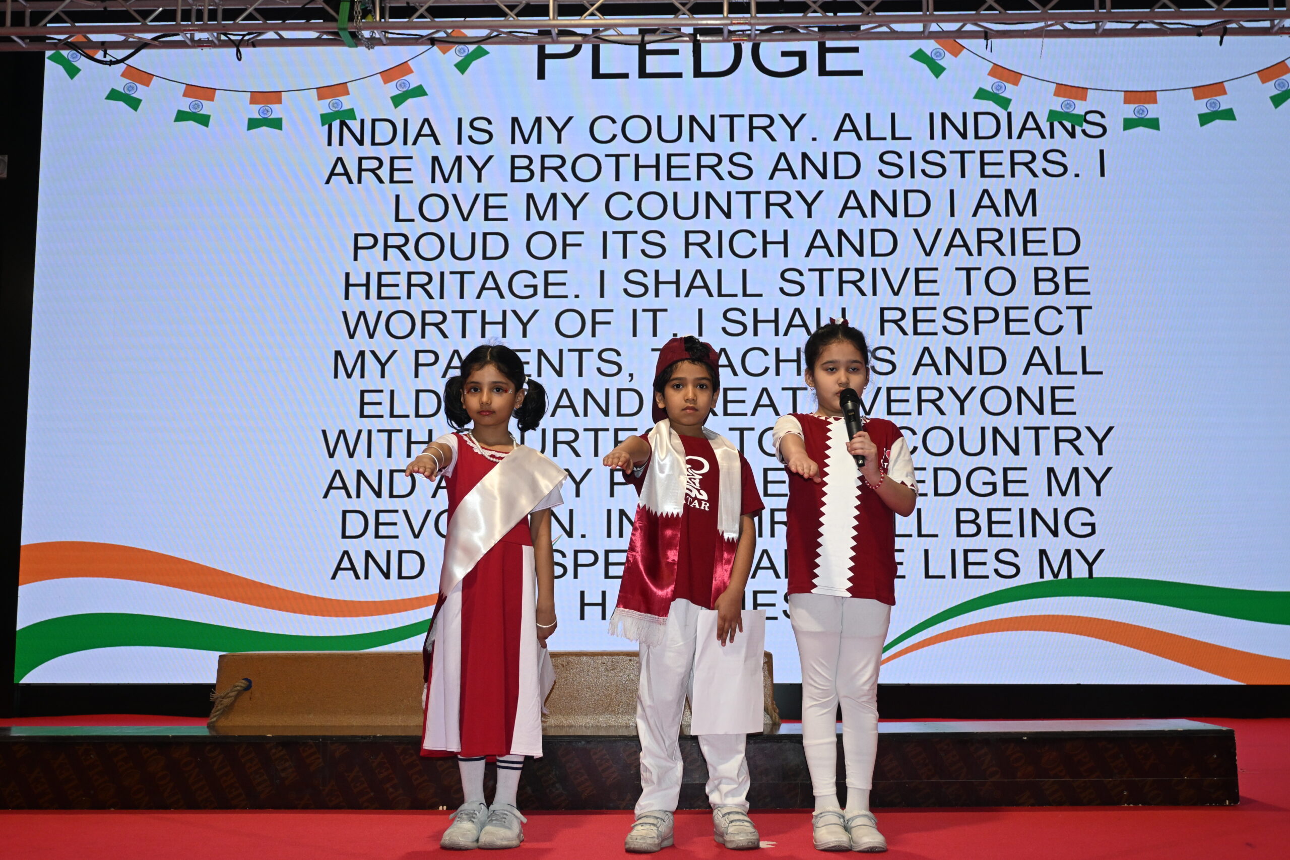 qatar-national-day-at-podar-pearl-school