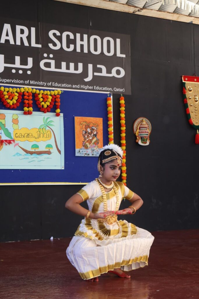 kerala-piravi-at-pearl-school