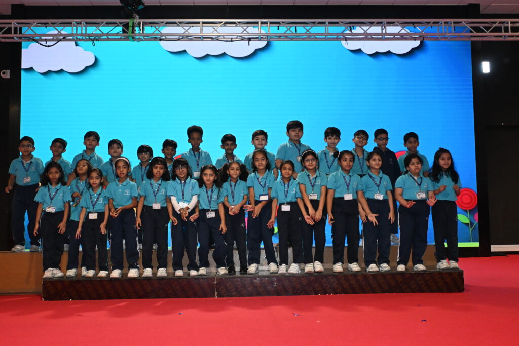 friendship-day-assembly-at-podar-pearl