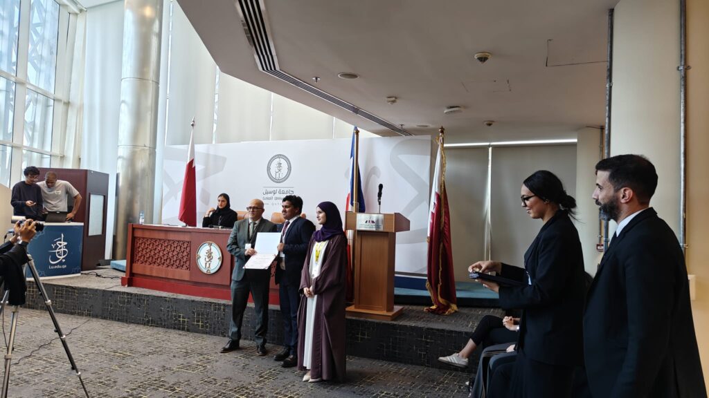 Students engaged in debate during Lycée Franco Qatarien Voltaire (VolMUN 2026) sessions