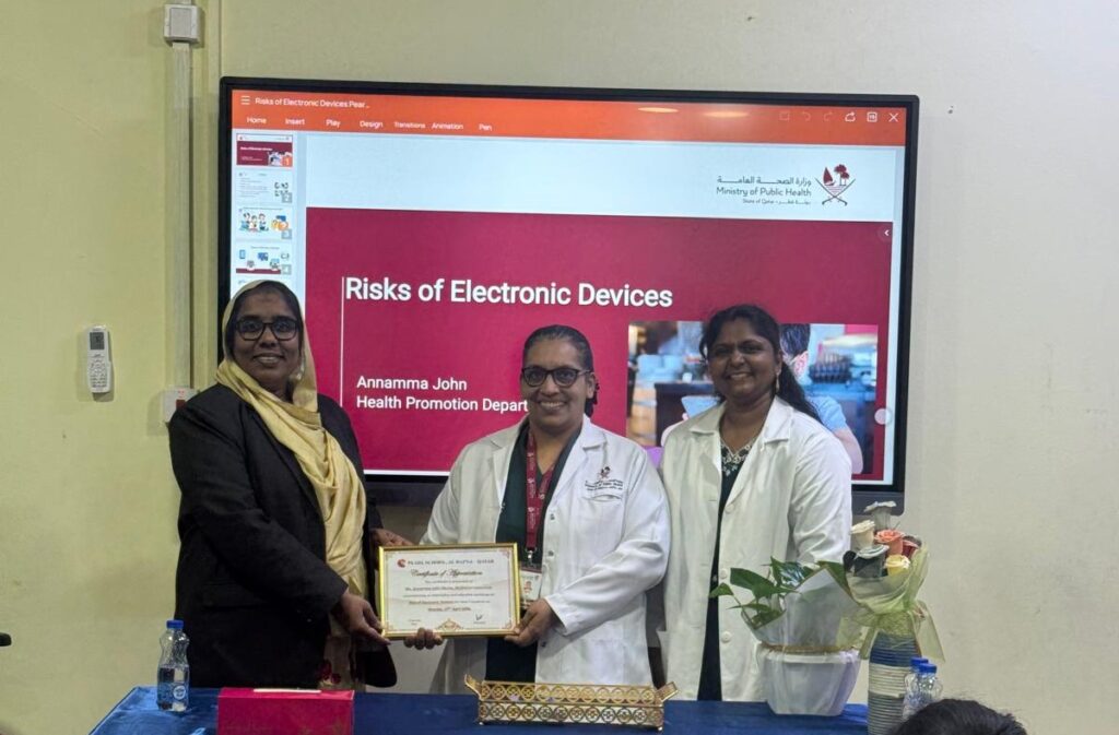 Interactive group discussion during Workshop on Risk of Electronic Devices